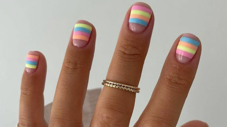 Nail art LGBTQIA+ 