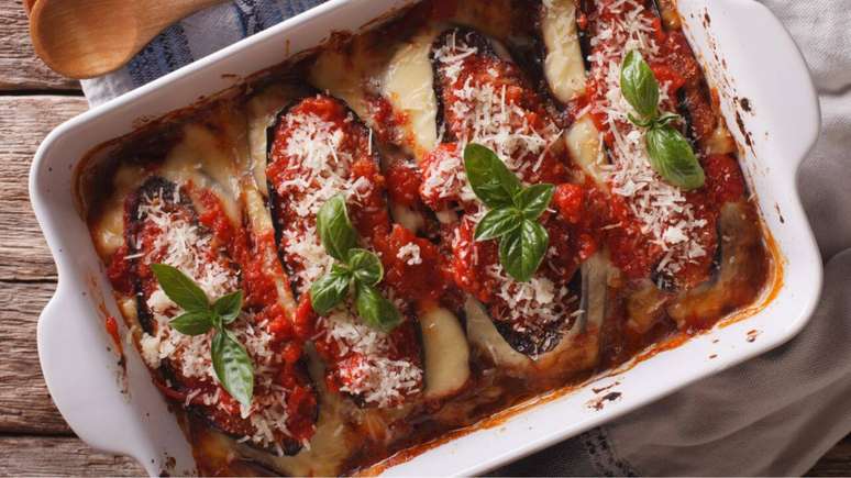 Berinjela &agrave; parmegiana