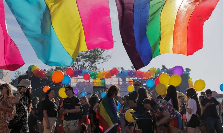 Governo federal reforça políticas e respeito às pessoas LGBTQIA+