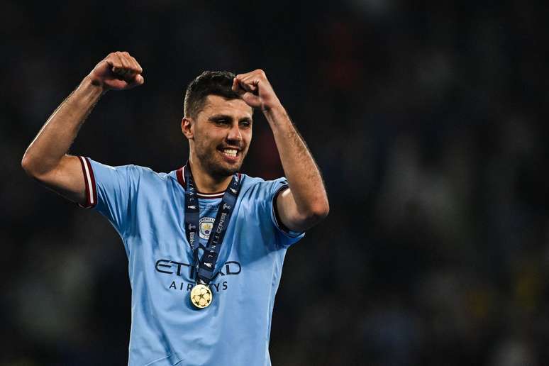 Rodri é eleito o melhor jogador da Champions League 2022/23