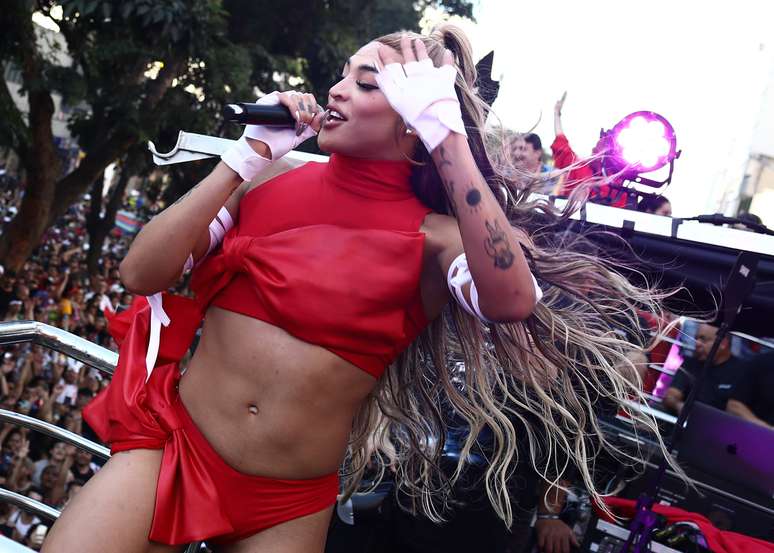 Pabllo Vittar na Parada SP