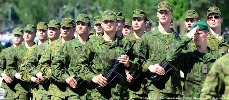 Recrutas voluntários da Lituânia