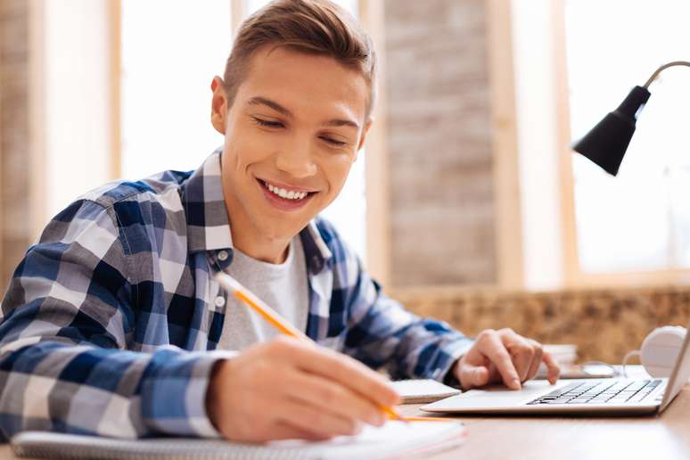 Métodos de estudo on-line podem facilitar o preparo para a reta final