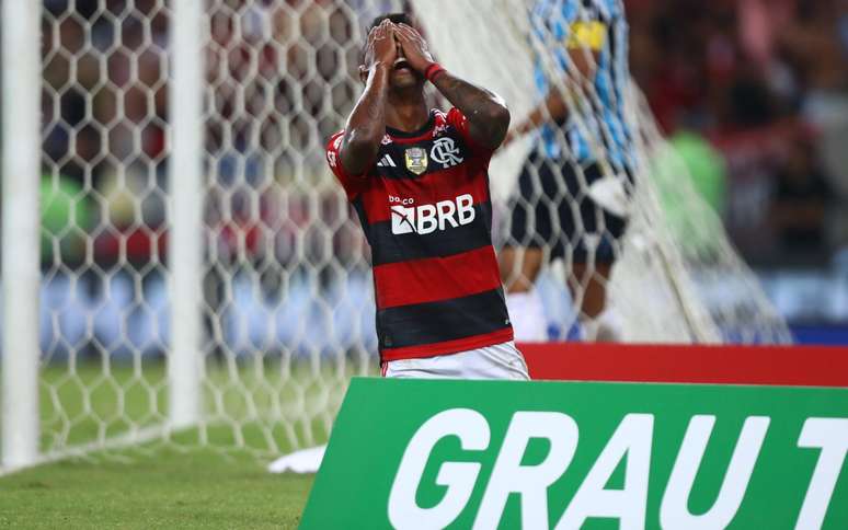 Disposição tática do Vasco para enfrentar o Grêmio