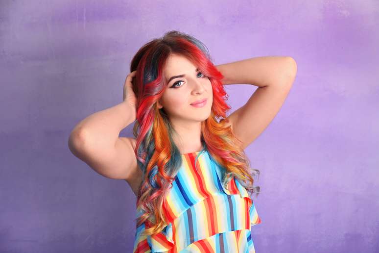 Cabelo arco-íris 