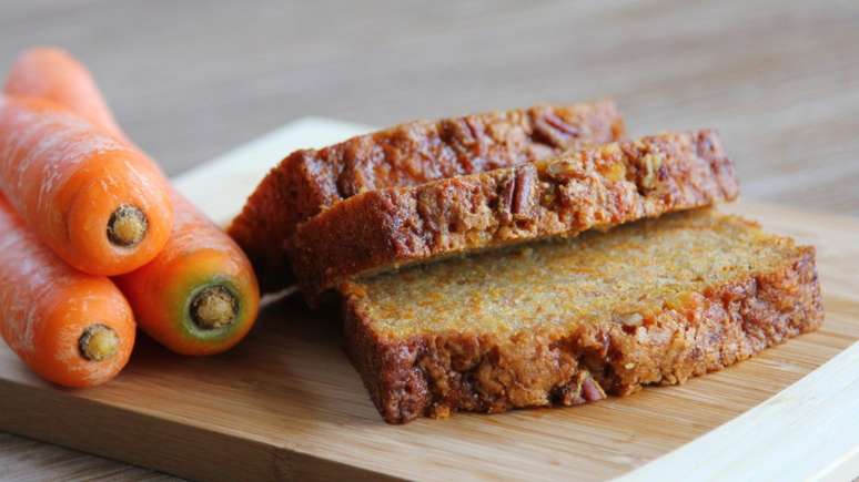 Torta de cenoura com especiarias