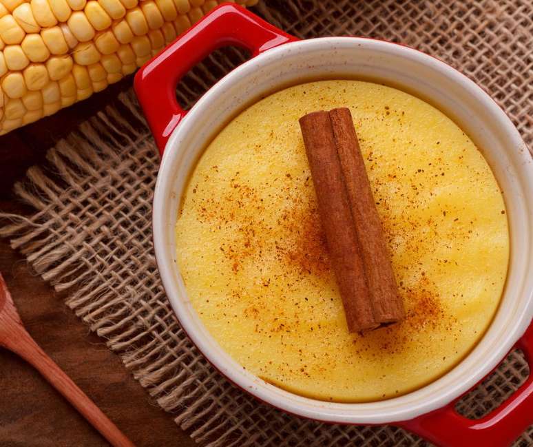 Curau de Milho: como fazer a receita que é tradição nas festas juninas.