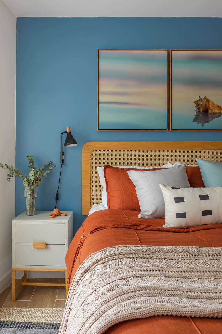 Sign colors and their meanings