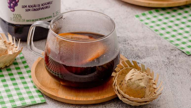 Non-alcoholic mulled wine: the recipe is healthier and just as delicious!