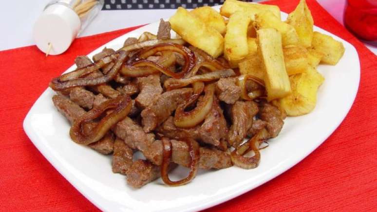 Beef stew with cassava