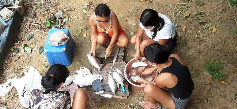 Witotos na região do Alto Solimões vivem da caça, da pesca e do extrativismo