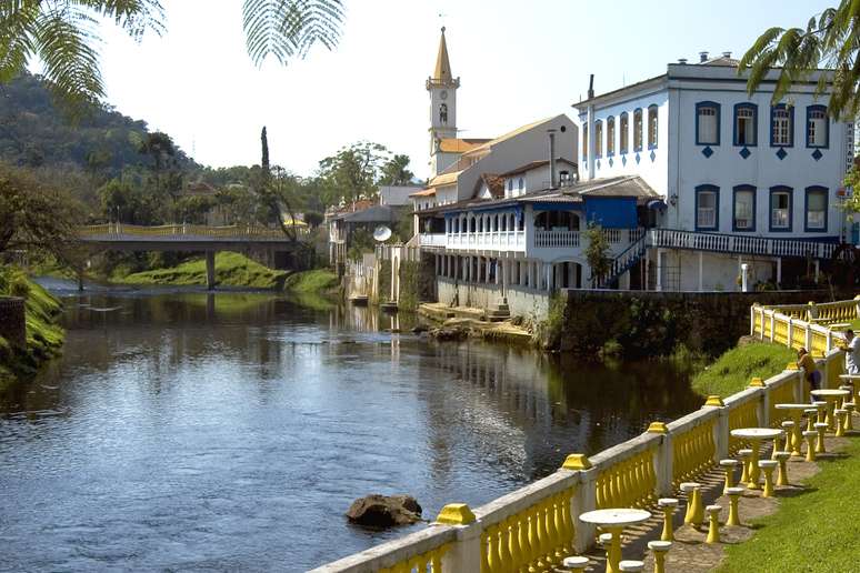 Morretes &eacute; uma cidade com lindas paisagens 