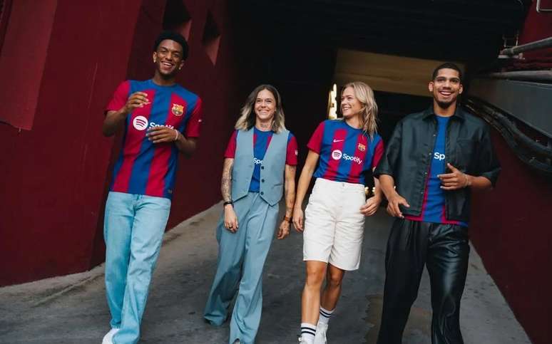 A nova camisa do Barça –