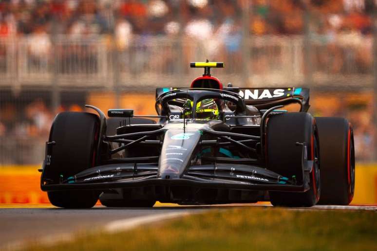 F1: Hamilton lidera 1-2 da Mercedes no segundo treino no Canadá