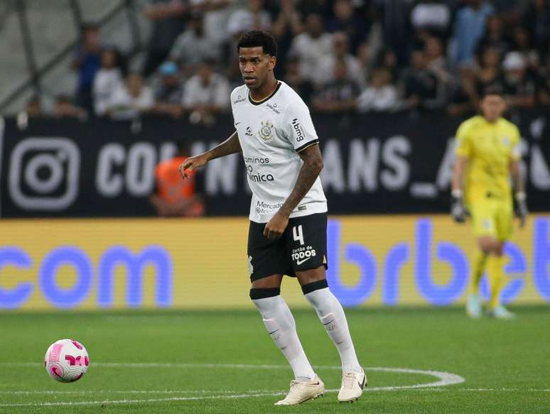 Confira os jogadores do Corinthians com contrato até o fim do ano