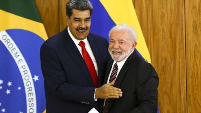 Maduro e Lula em Brasília, na recente reunião com líderes da região organizada pelo presidente brasileiro