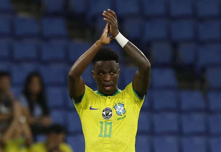 Seleção brasileira usará uniforme preto contra Guiné em ação