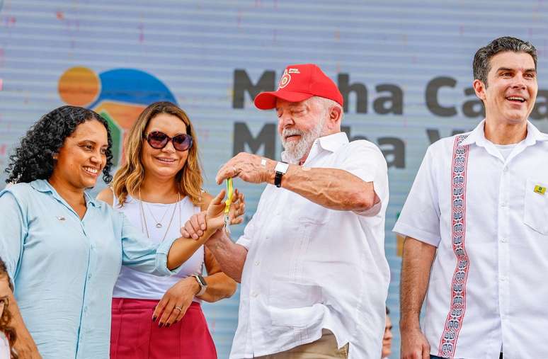 Lula entrega imóveis do 'Minha Casa, Minha Vida' no Pará