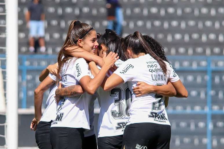 Corinthians x Cruzeiro: onde assistir ao jogo do Brasileirão Feminino