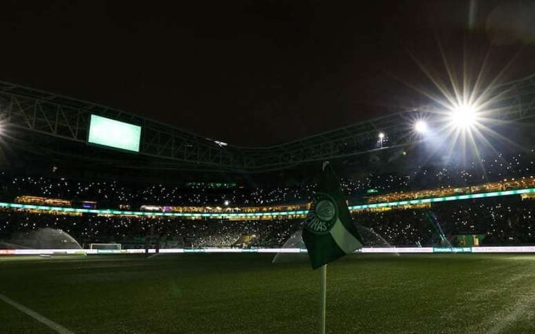Amidst the tension behind the scenes, find out how many games Palmeiras should stop playing at Allianz Parque