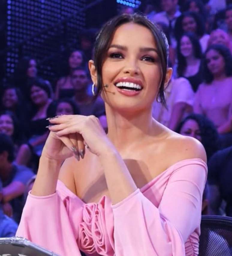 Juliette is sued for alleged default by the former employee