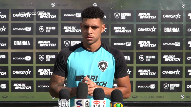 Atacante Do Botafogo Cruza Os Dedos Para Castro Não Sair Seria Difícil