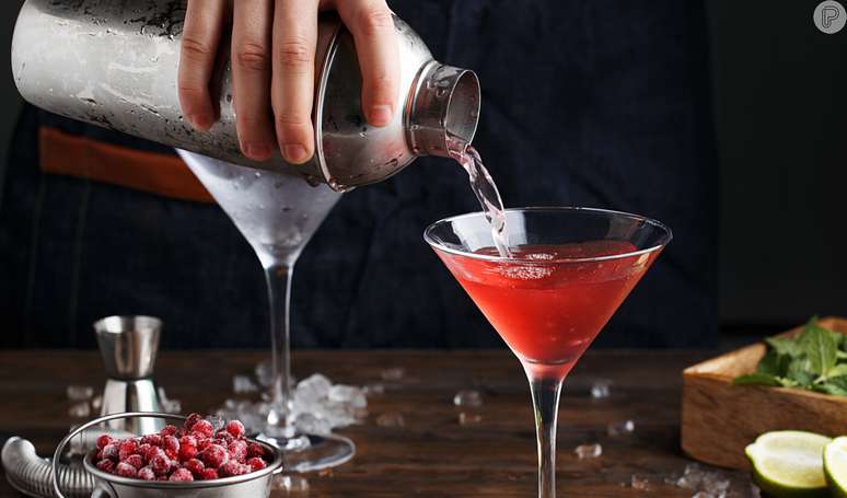 5 curiosidades sobre o drink Cosmopolitan