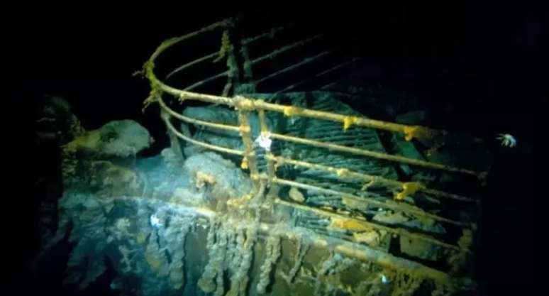 Restos do Titanic estão a 3.800m de profundidade no fundo do Atlântico