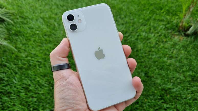 iPhone 11 |