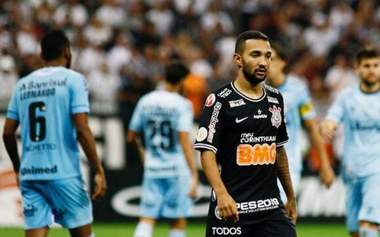 Faced with the repercussions, Fluminense paralyzes negotiations with Clayson