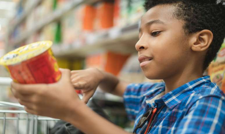 Alerta: alimentos destinados às crianças têm baixo valor nutricional -