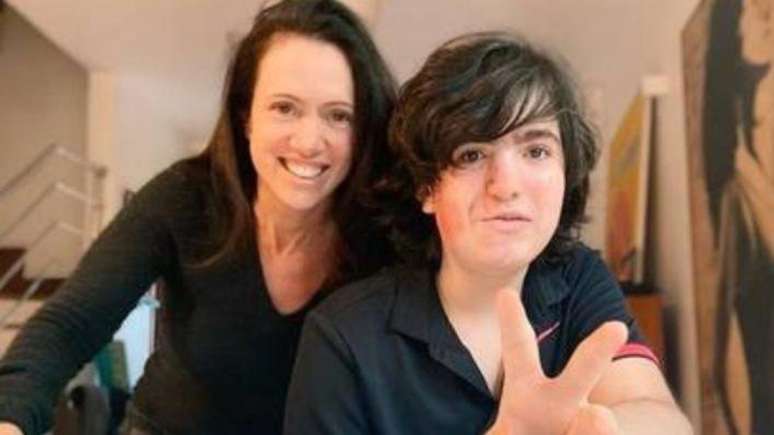 "É meu menino gigante", disse Bel Kutner sobre o filho Davi
