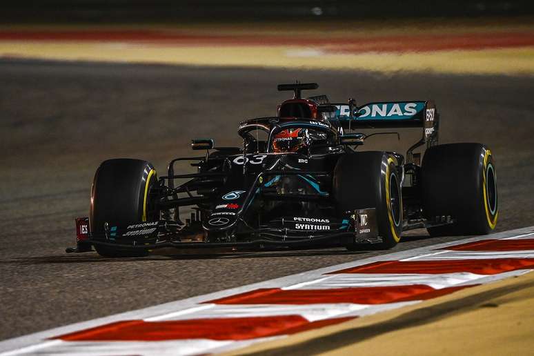 Mercedes de George Russell durante o GP do Sakhir de 2020