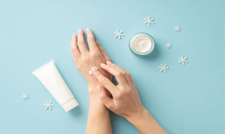 7 hábitos terríveis para a pele que você deve evitar no inverno -