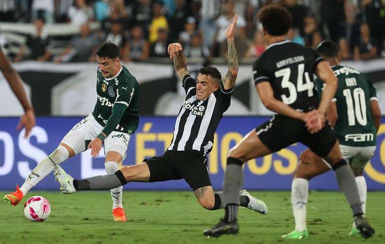 Palmeiras levou a melhor sobre o Botafogo duas vezes no ano passado – Cesar Greco/Palmeiras