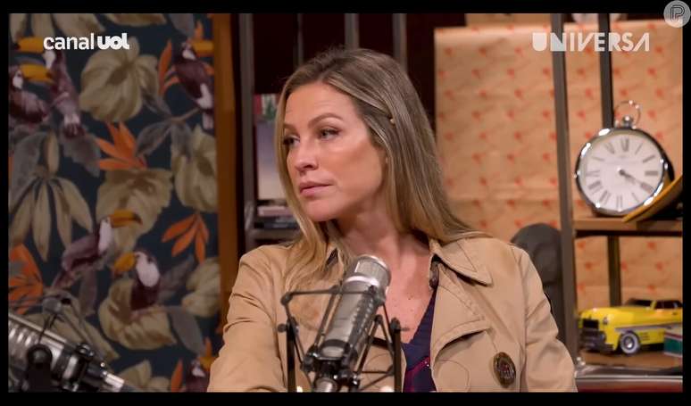 Luana Piovani concedeu entrevista para Tati Bernardi no podcast 'Desculpa Alguma Coisa'.