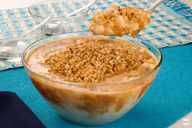 Canjica com doce de leite