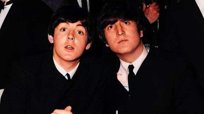 Paul McCartney e John Lennon foram respons&aacute;veis pela maioria das composi&ccedil;&otilde;es dos Beatles.