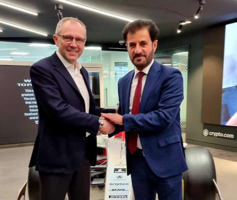 Stefano Domenicali e Ben Sulayem. A FIA quer novos times, mas a F1 não tem tanta pressa...