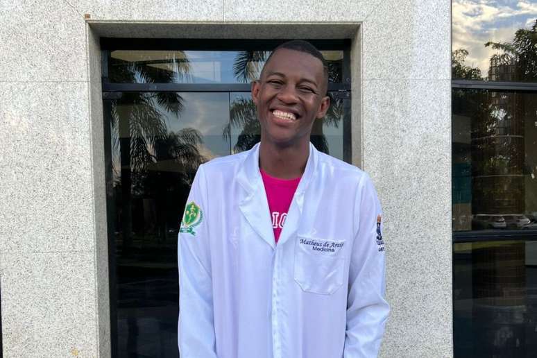 Matheus Moreira, estudante de medicina na UEFS