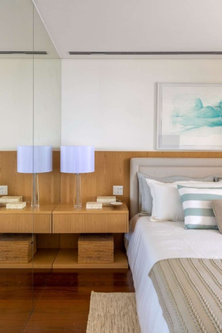 365m² apartment with 330 Arquitetura and Design project.