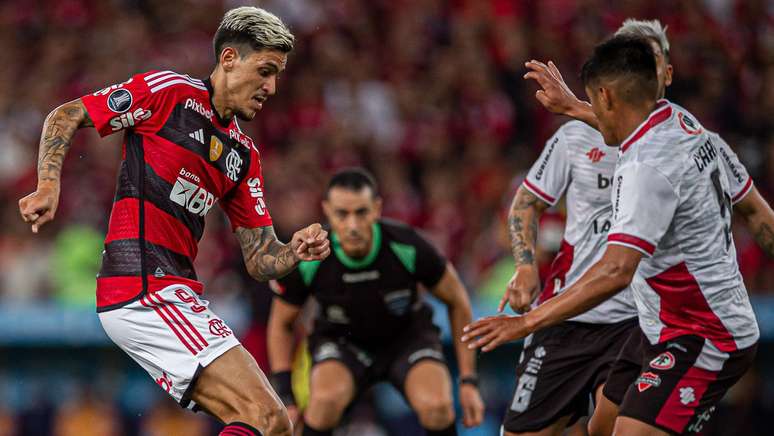 Flamengo x Aucas hoje; veja horário e onde assistir ao vivo