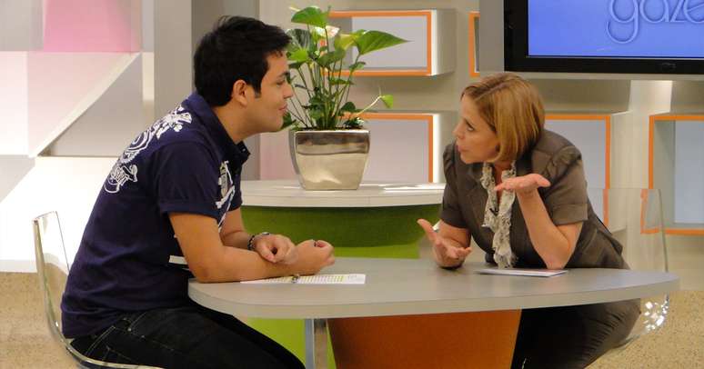 Marcelo Bandeira e Claudete Troiano na TV Gazeta