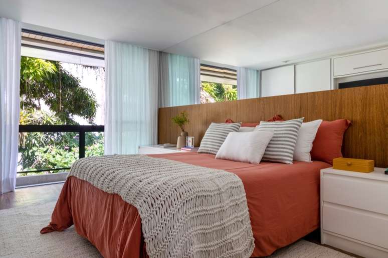 Triplex penthouse designed by Manuela Santos and Paula Scholte.