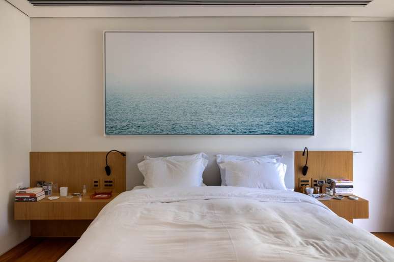 430 m² apartment, designed by Joaquim Meyer.