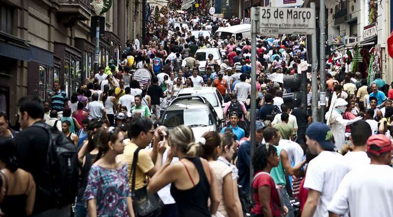 Em 2022, os habitantes do estado de São Paulo representavam cerca de um quinto da população brasileira