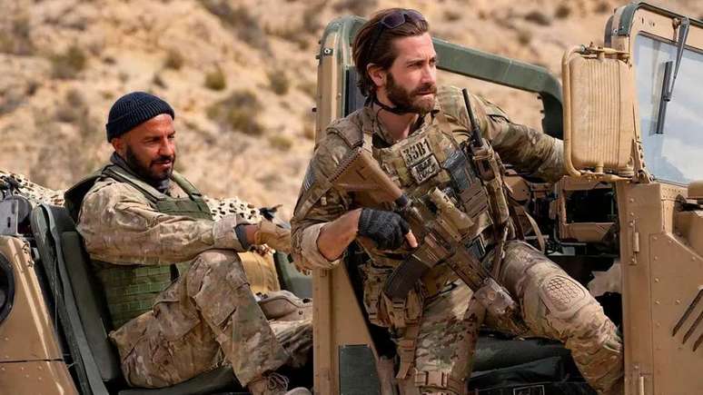 The pact shows the friendship of John and Ahmed. (Image: Disclosure/Prime Video) The pact shows the friendship of John and Ahmed. (Image: Disclosure/Prime Video)