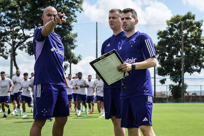 Internacional X Cruzeiro: Onde Assistir, Escalações E Arbitragem