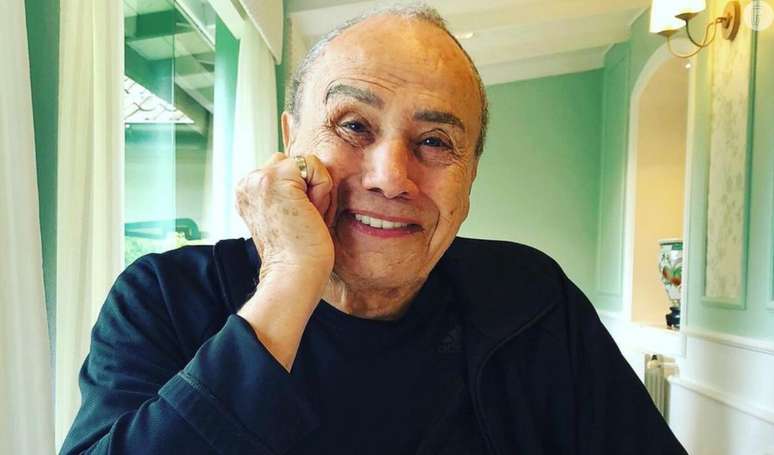 A month after the harmonization, Stenio Garcia was hospitalized for a generalized infection.  Find out the state of health of the actor!