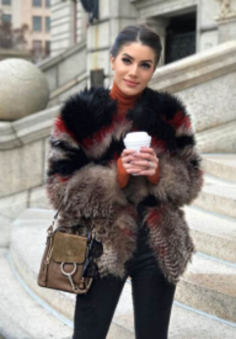 Inflenciadora digital Camila Coelho